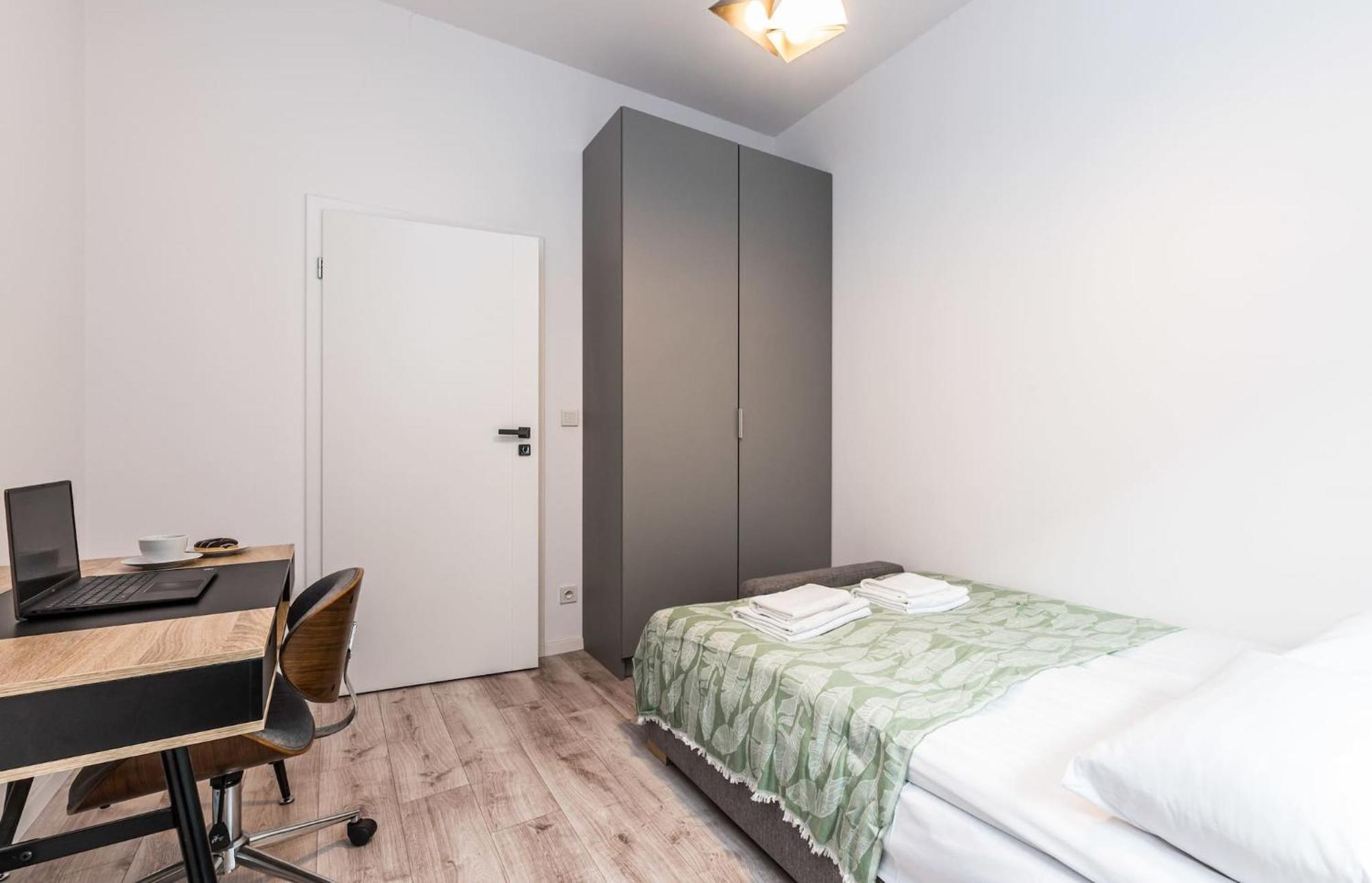 Rent Like - Walonska 15 *